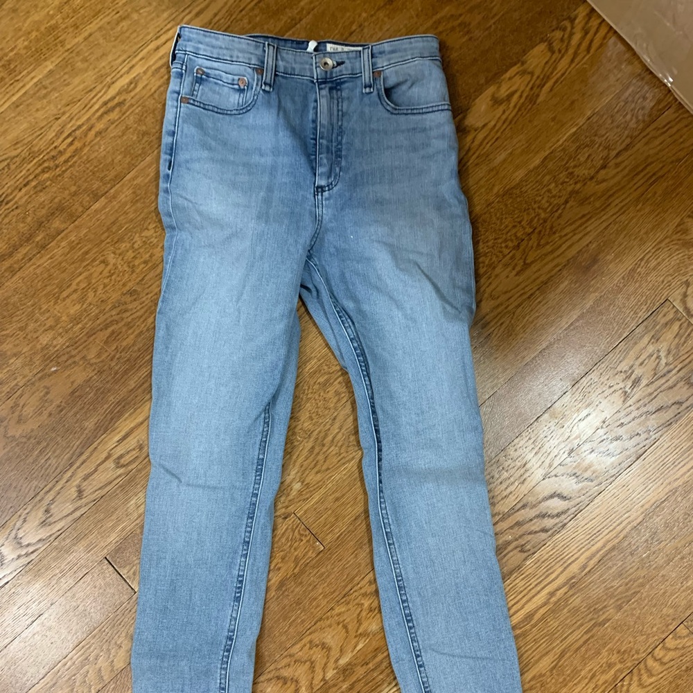 Skinny light wash jeans (Rag and Bone)